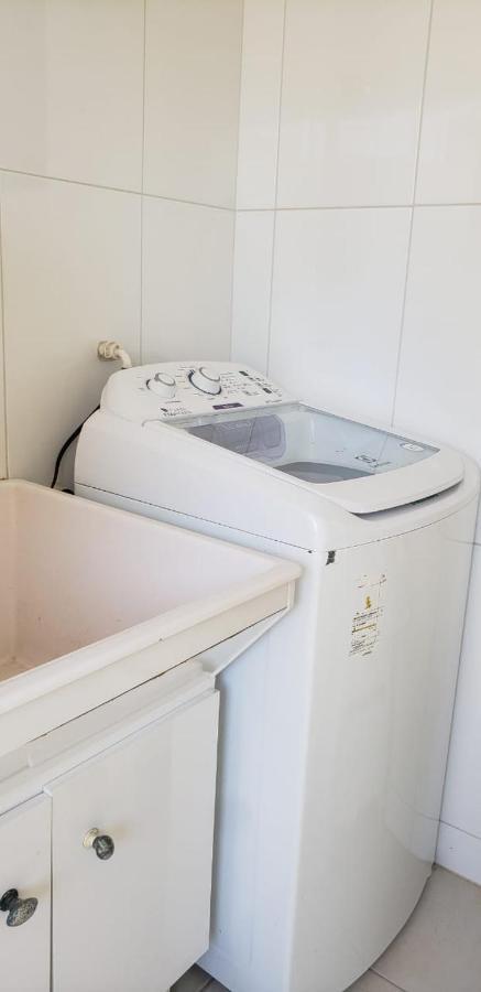 Excelente apto 3 quartos em Bombas, 100 metros do mar e 2 vagas de garagem Bombinhas Exterior foto